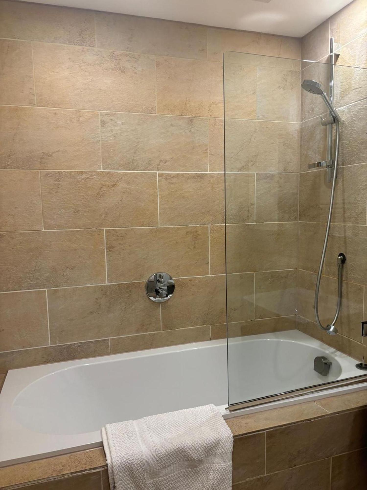 Spacious One Bed Quartermile With Breathtaking Park Views - V Appartement *